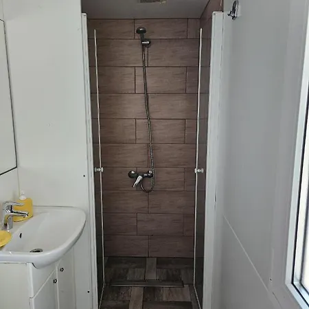 Apartment Renata Pirovac