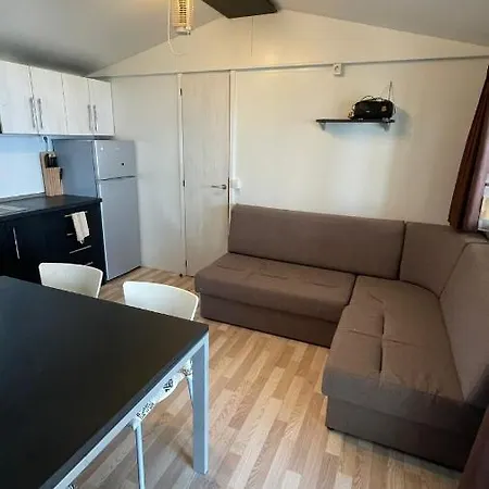 Apartment Renata Pirovac